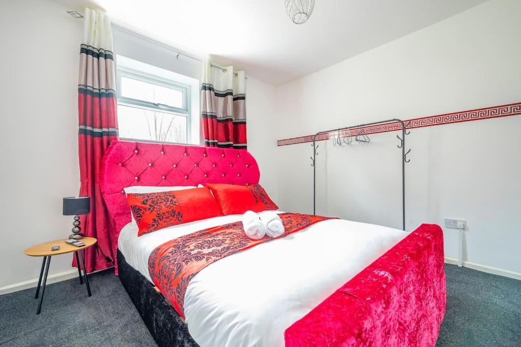 *C.Sani* Setup For Your Most Relaxed & Amazing Stay + Free Parking + Free Fast Wifi * Leeds  Zewnętrze zdjęcie