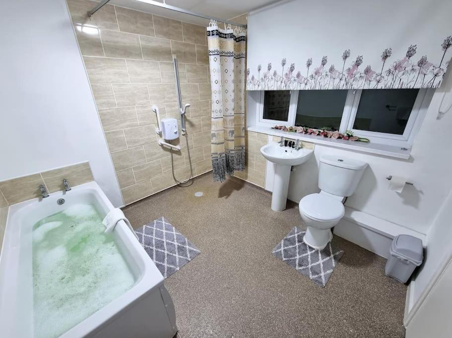 *C.Sani* Setup For Your Most Relaxed & Amazing Stay + Free Parking + Free Fast Wifi * Leeds  Zewnętrze zdjęcie